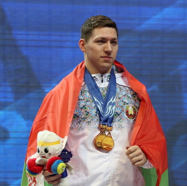 Белорусский штангист завоевал золото на юниорском чемпионате мира в Бангкоке